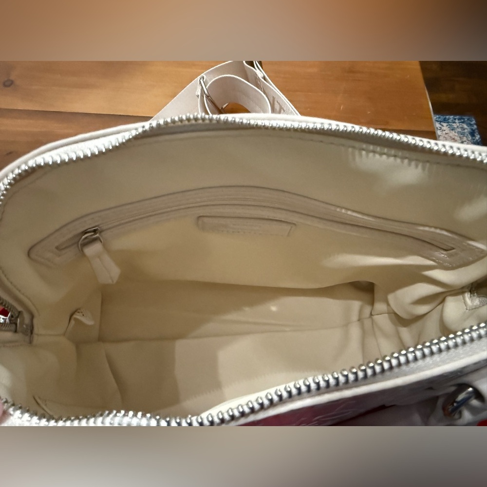 Valentino Cream Satchel with Structured Design and Silver Hardware - Picture 7 of 8